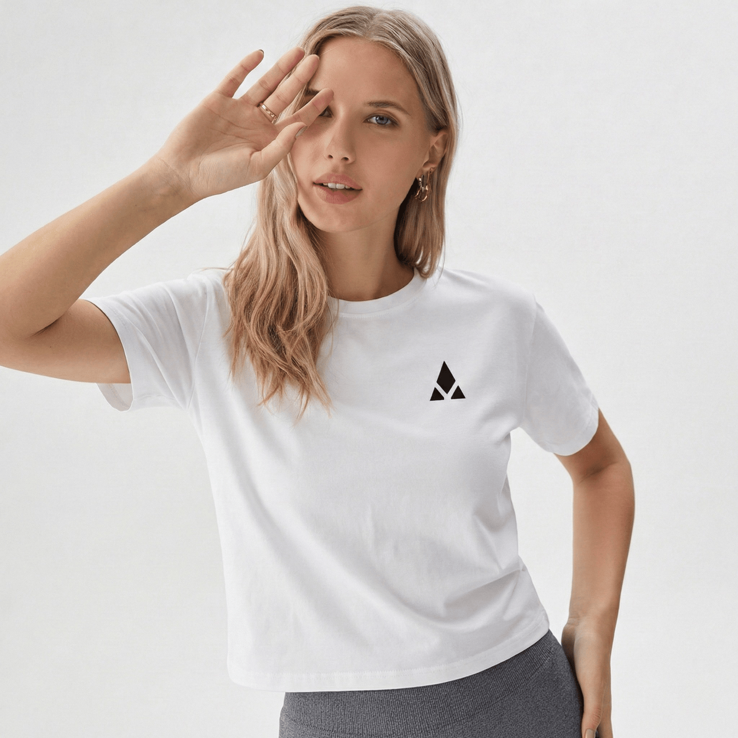 Camiseta blanca de cuello redondo mujer - Aury SportPrint MaterialAury SportSCamiseta blanca de cuello redondo mujer