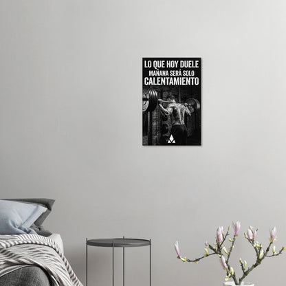 Lienzo de Motivación de Gimnasio: "Lo que Hoy Duele, Mañana Será Solo Calentamiento" en Monocromo Intenso - Aury SportPrint MaterialAury Sport40x60 cm / 16x24″b23bf286 - a948 - 4c09 - 976b - 8b9fd337dcef